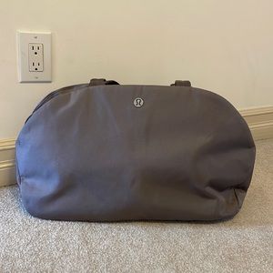 Lightly used Lululemon go getter 2.0 bag